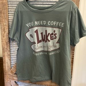 LUKE’S GILMORE GIRLS T- SHIRT SIZE XL